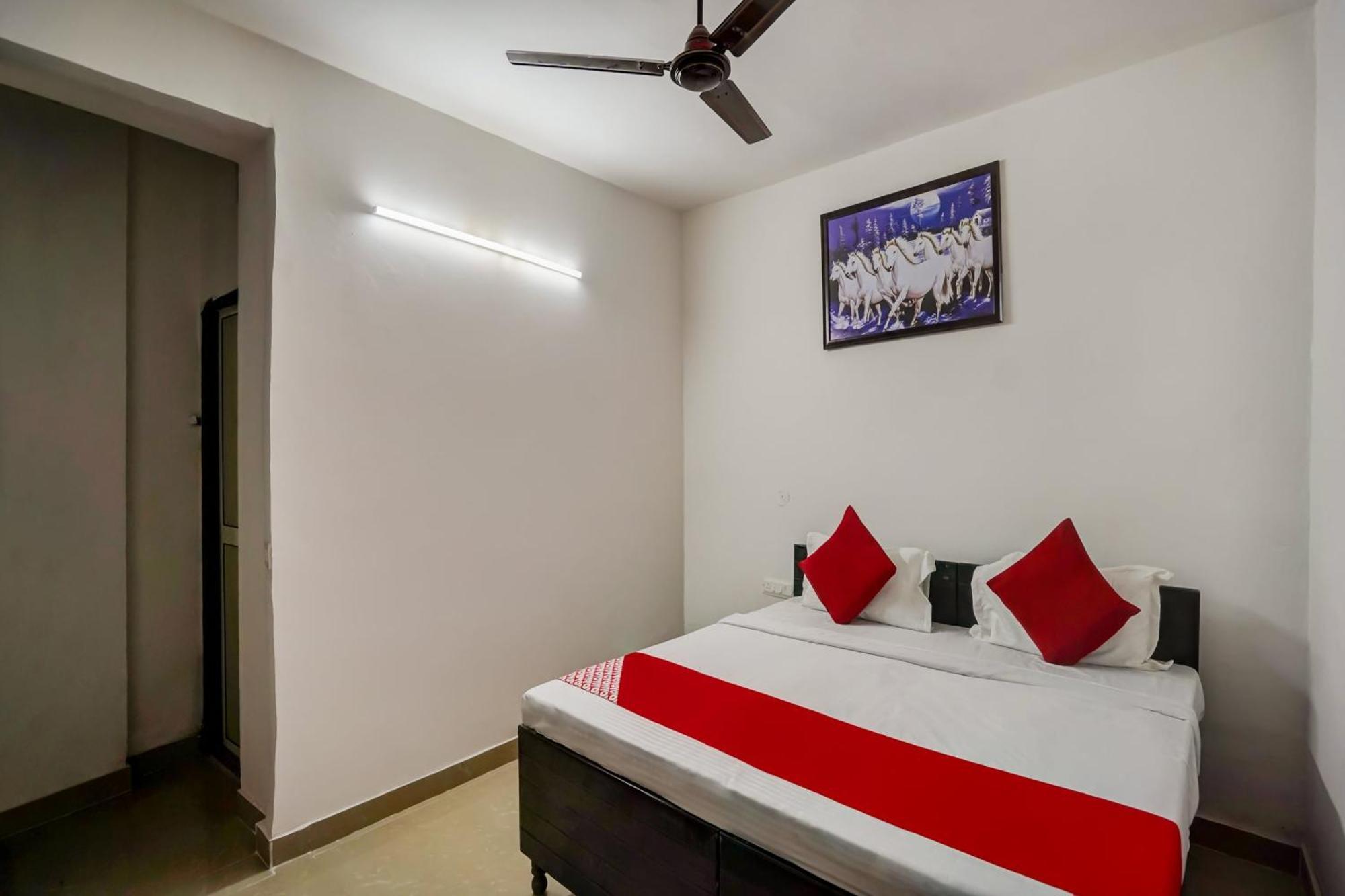 Hotel Oyo Flagship 75287 Pubg Residency Neu-Delhi Exterior foto